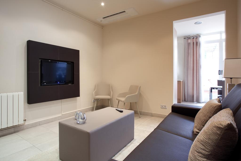 Alcam Borrell Big Apartment Barcelona Exterior photo