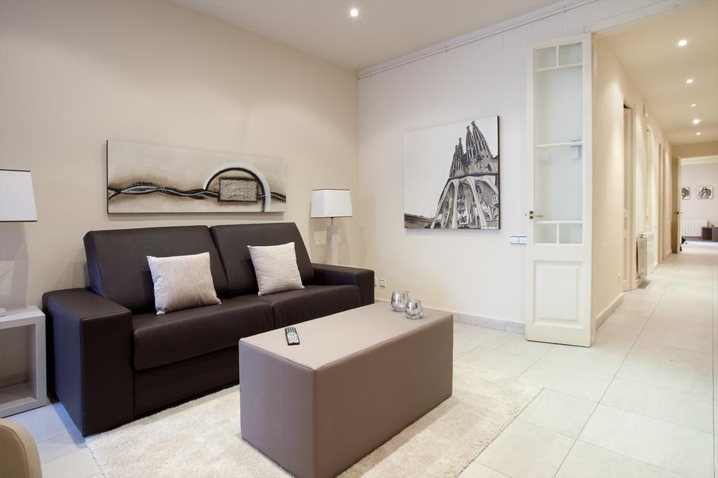 Alcam Borrell Big Apartment Barcelona Exterior photo