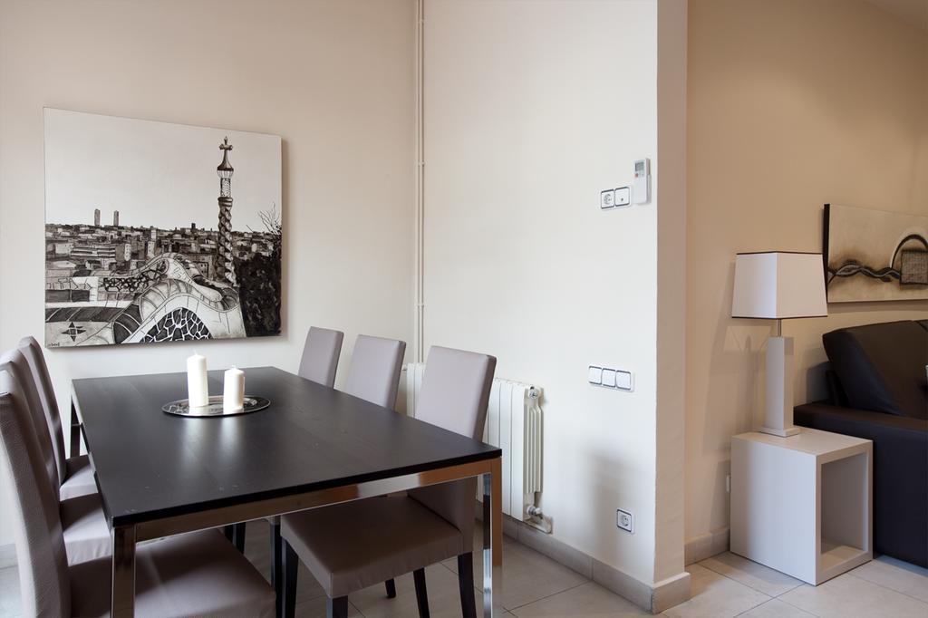 Alcam Borrell Big Apartment Barcelona Exterior photo